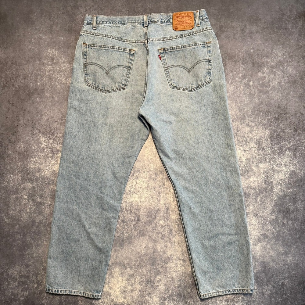 VTG Levis 505 Regular Fit Straight Leg Jeans Mens 40x30 Light Wash Blue Denim - Picture 2 of 8